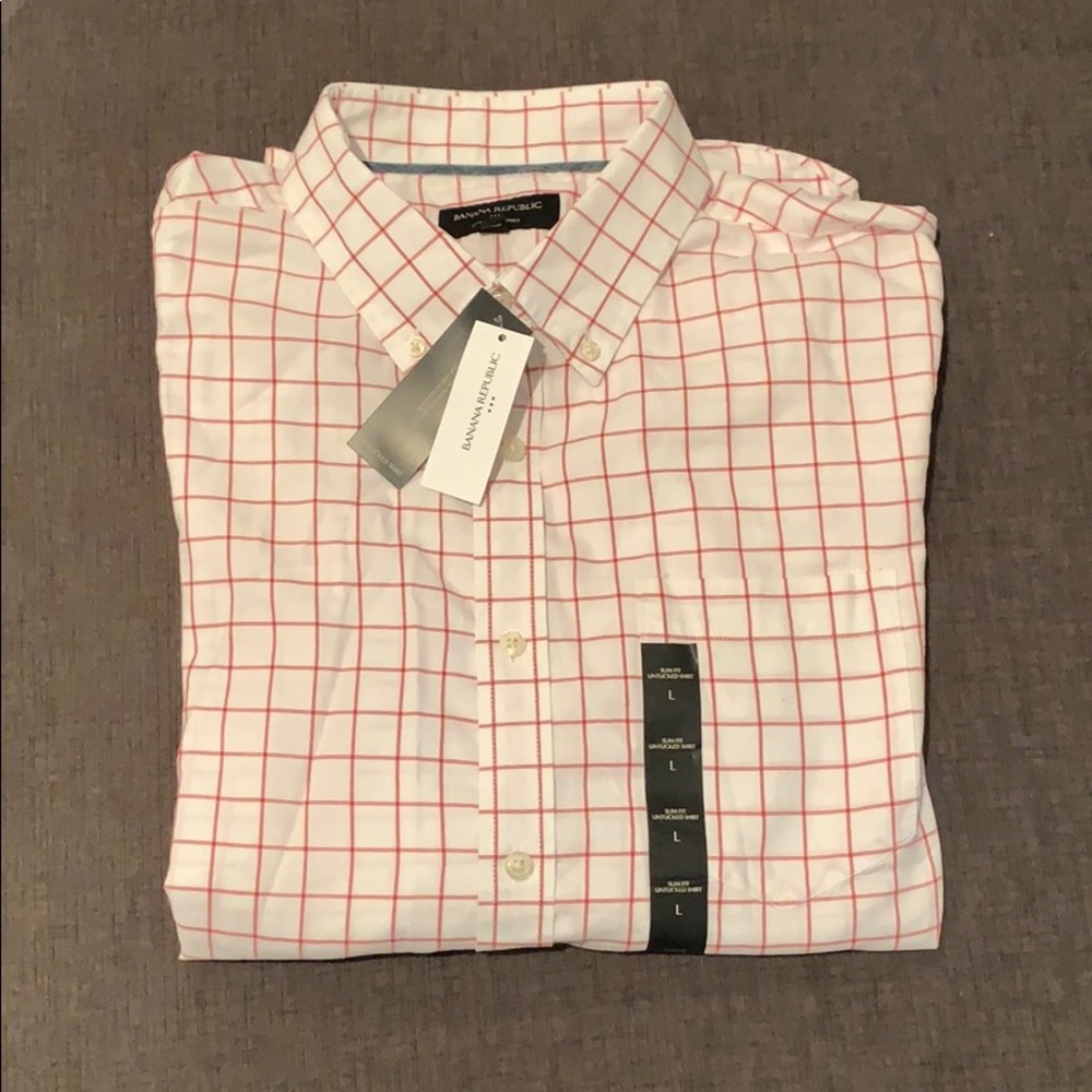 NWT. Men’s Large Slim Fit Untucked Shirt